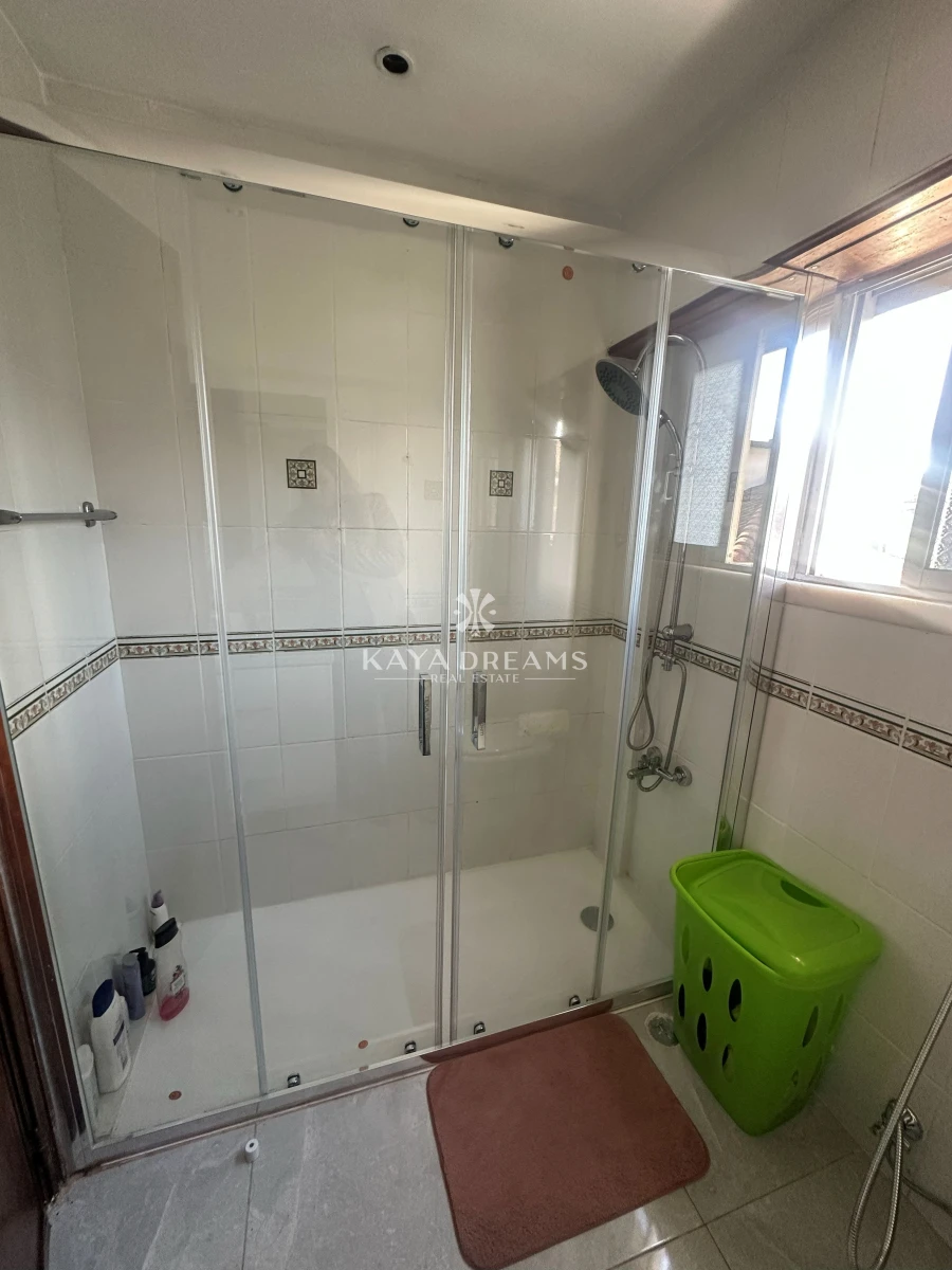 Apartamento T3 para Venda em Póvoa de Santo Adrião e Olival Basto Foto 12