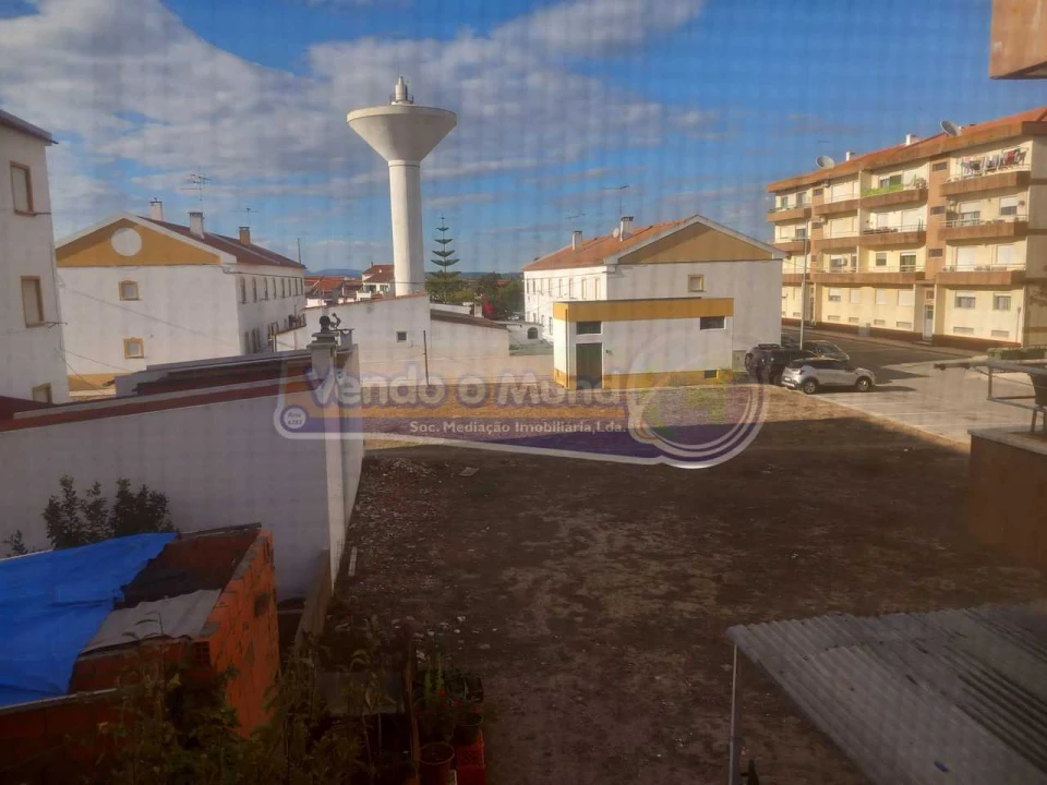 Apartamento T1 para Venda em Benavente Foto 14