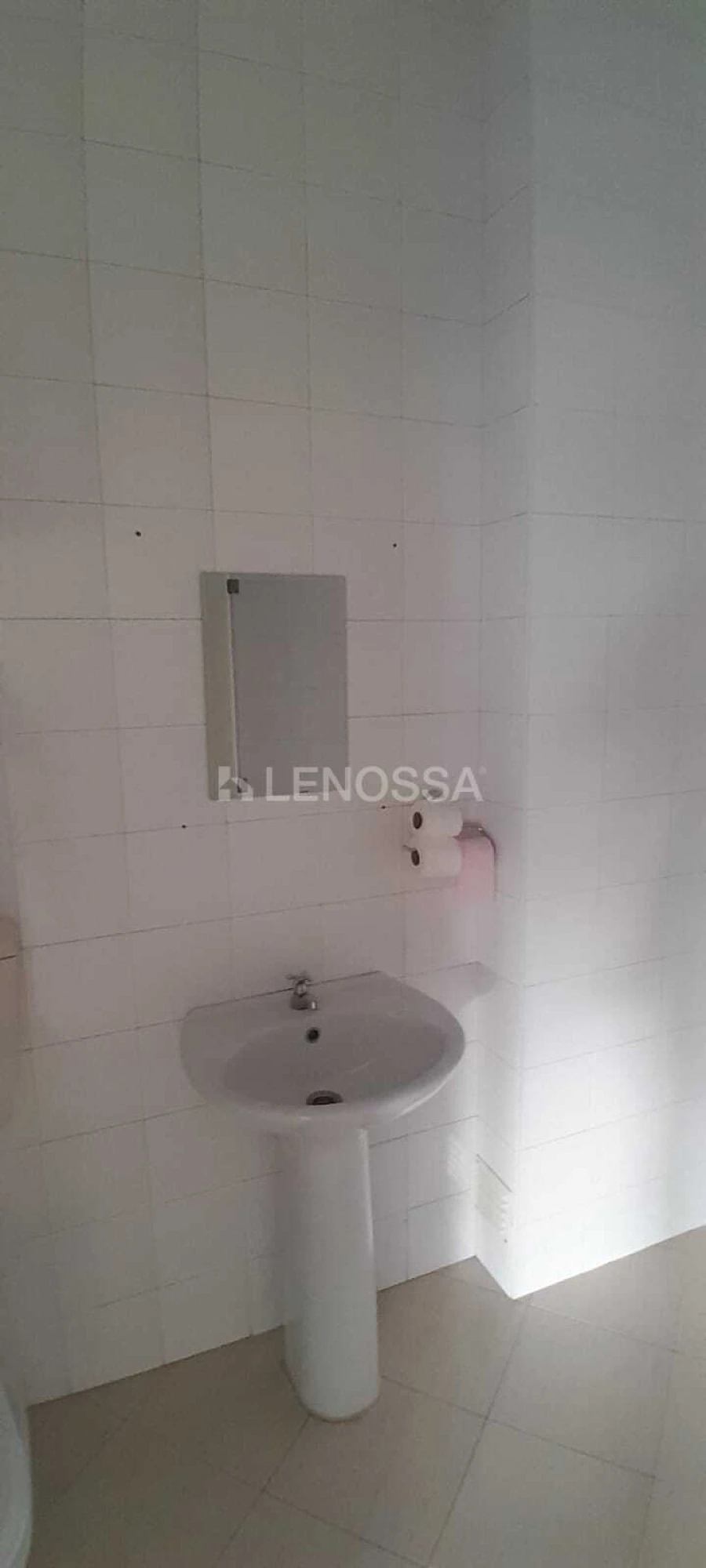 Loja para Venda em Oliveira do Bairro Foto 9