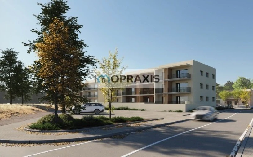 Apartamento T1 para Venda em Parceiros e Azoia Foto 11