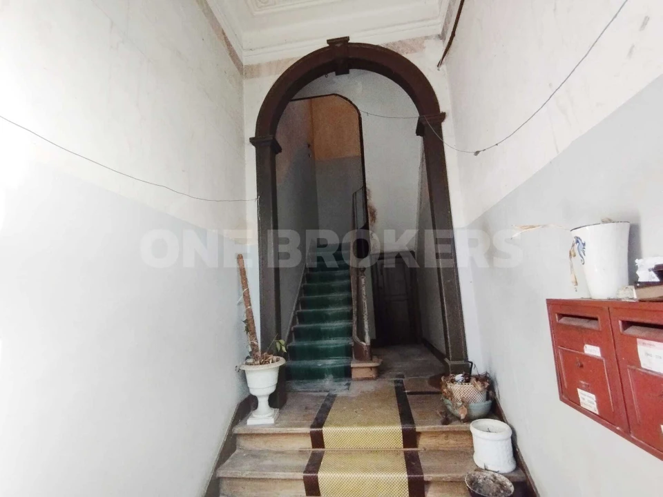 Prédio para Venda em Beato Foto 10