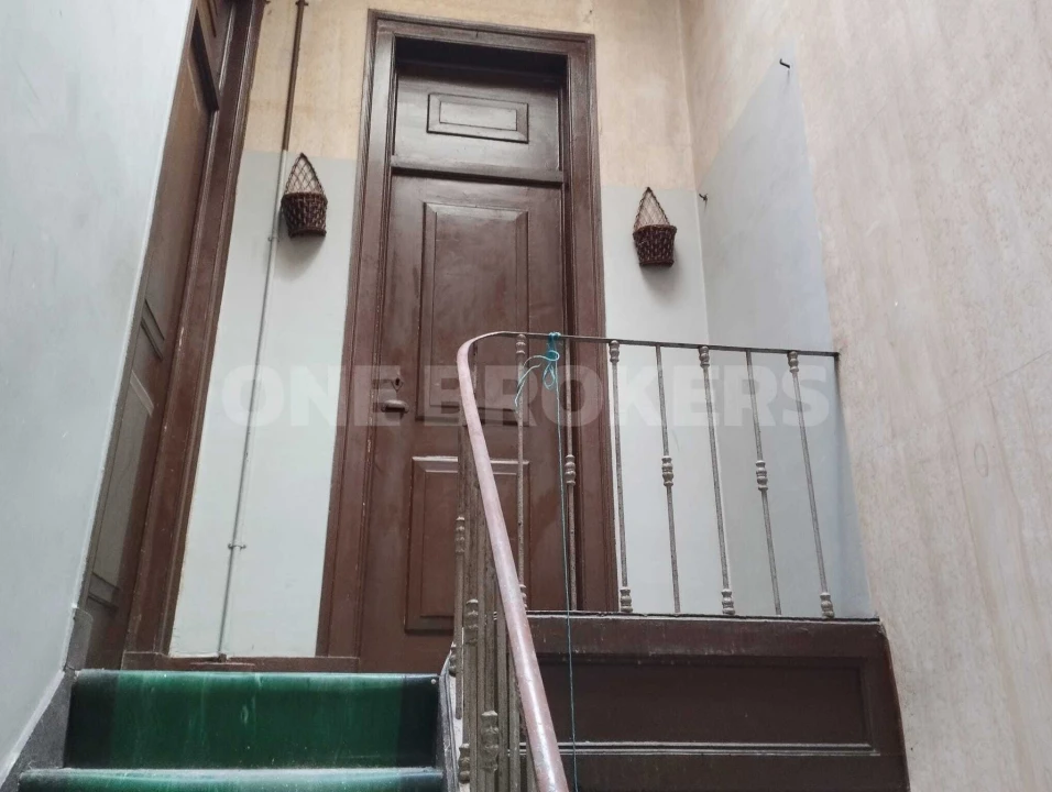 Prédio para Venda em Beato Foto 1