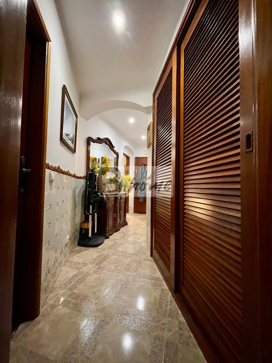 Apartamento T1 para Venda em Charneca de Caparica e Sobreda Foto 11