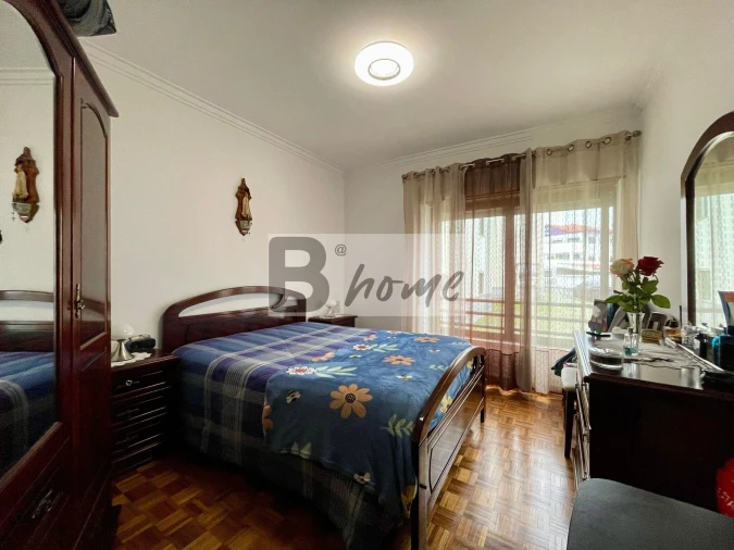 Apartamento T1 para Venda em Charneca de Caparica e Sobreda Foto 8