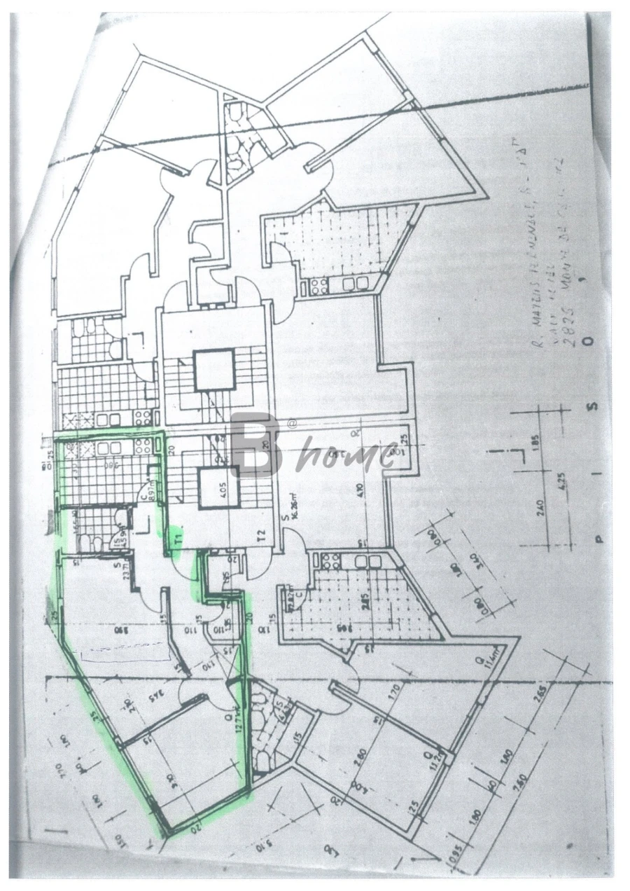 Apartamento T1 para Venda em Charneca de Caparica e Sobreda Foto 18