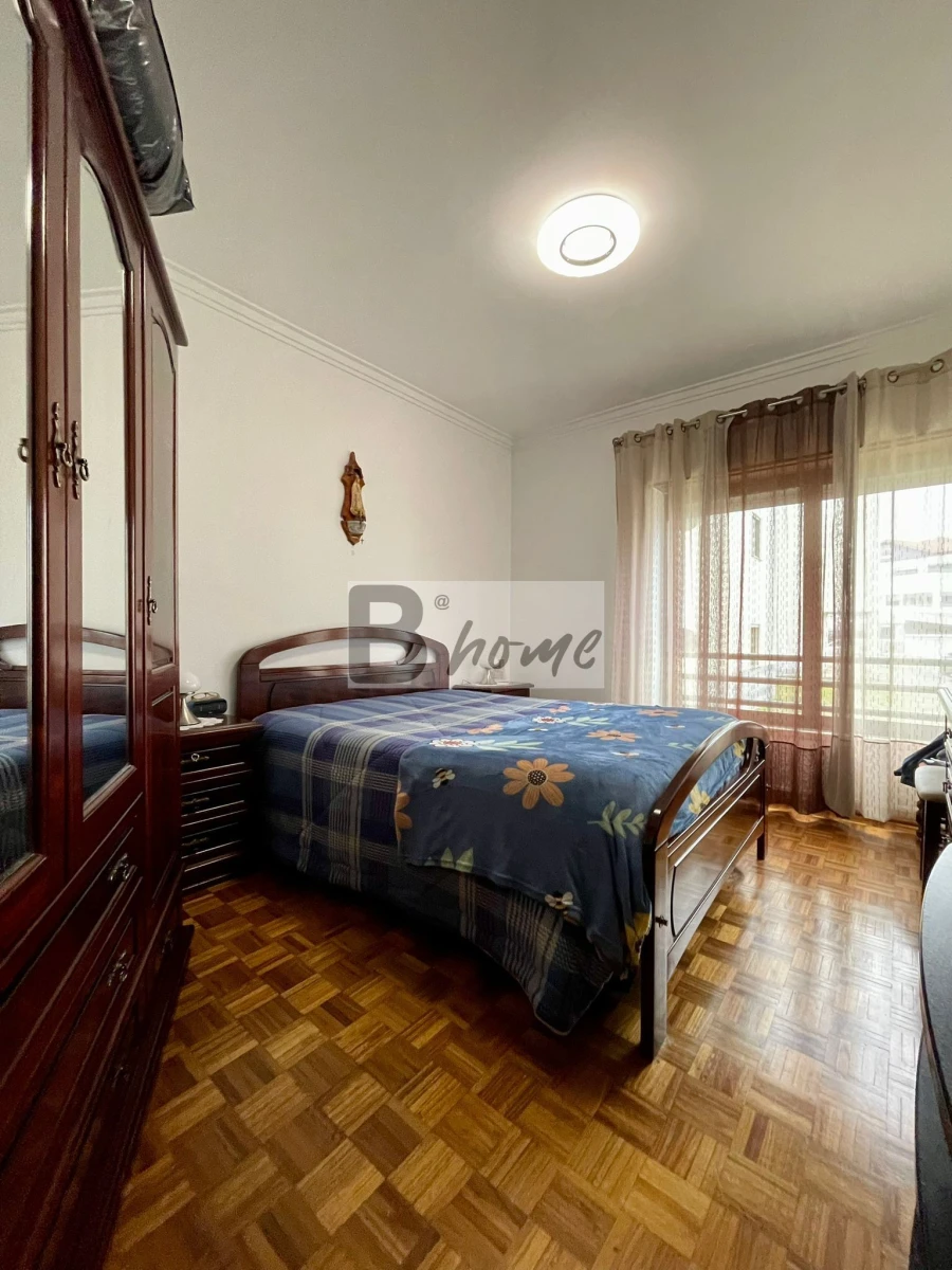 Apartamento T1 para Venda em Charneca de Caparica e Sobreda Foto 6