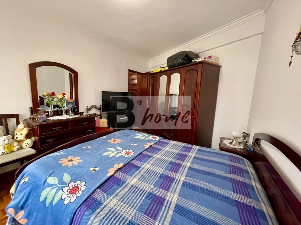 Apartamento T1 para Venda em Charneca de Caparica e Sobreda Foto 7