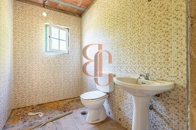 Moradia T2 para Venda em Azambujeira e Malaqueijo Foto 14