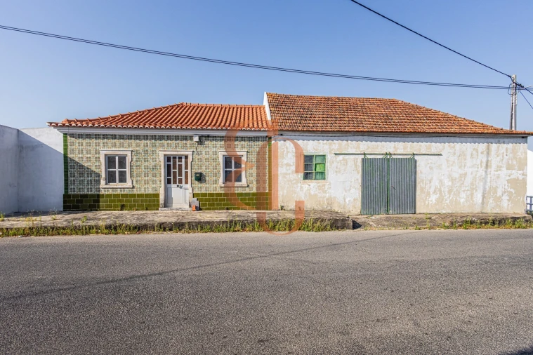 Moradia T2 para Venda em Azambujeira e Malaqueijo Foto 3