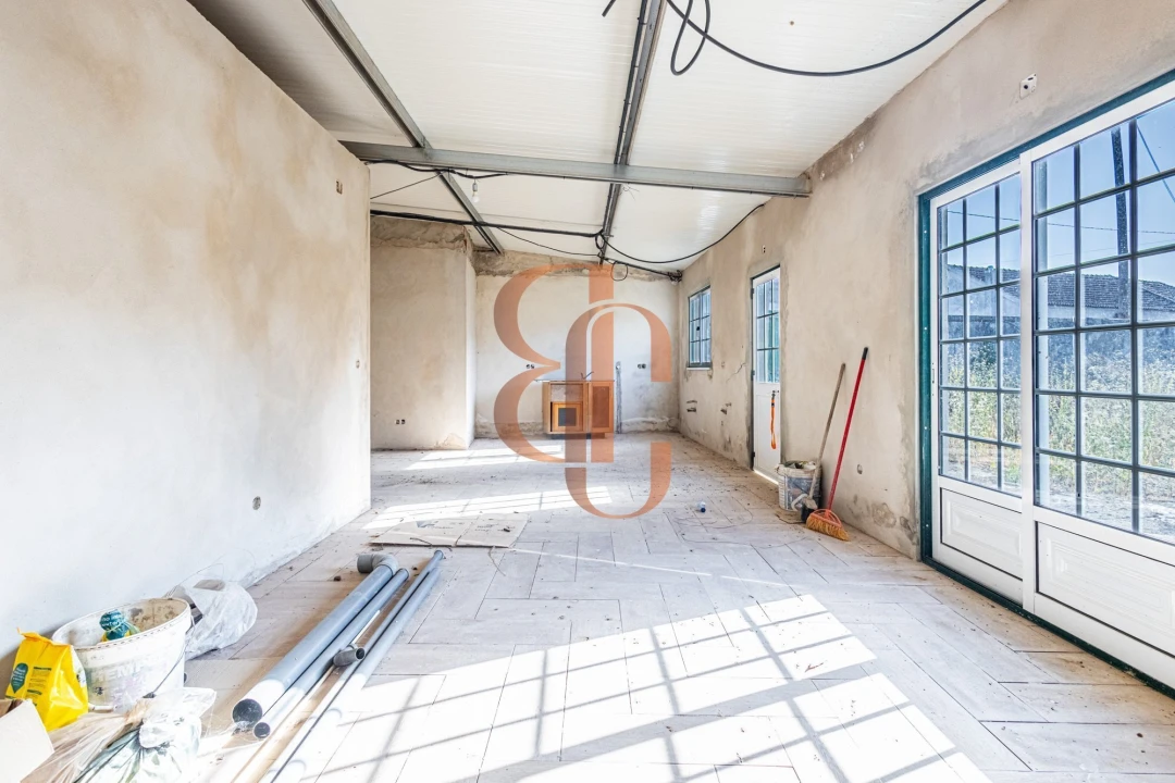 Moradia T2 para Venda em Azambujeira e Malaqueijo Foto 8