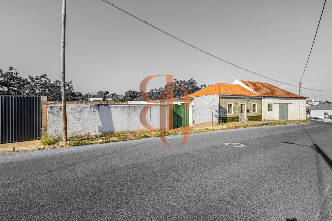 Moradia T2 para Venda em Azambujeira e Malaqueijo Foto 2