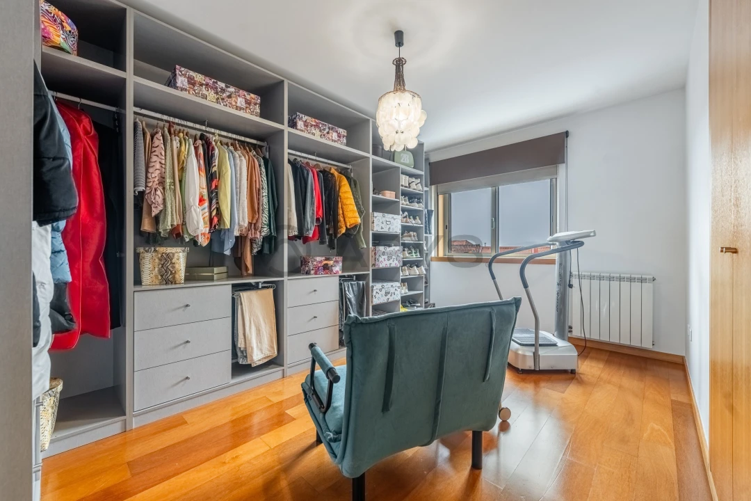 Apartamento T4 para Venda em Braga (Maximinos, Sé e Cividade) Foto 16