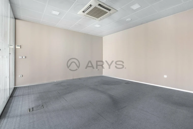 Escritório para Arrendamento em Celeirós, Aveleda e Vimieiro Foto 8