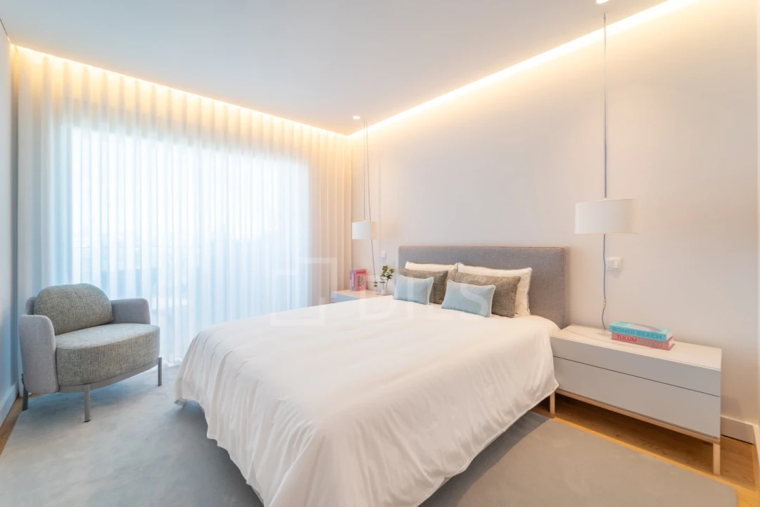 Apartamento T4 para Venda em Canidelo Foto 34