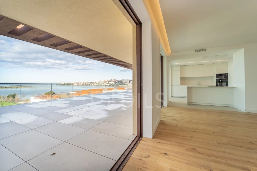 Apartamento T4 para Venda em Canidelo Foto 6