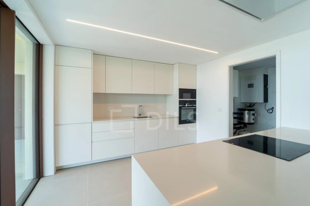 Apartamento T4 para Venda em Canidelo Foto 61