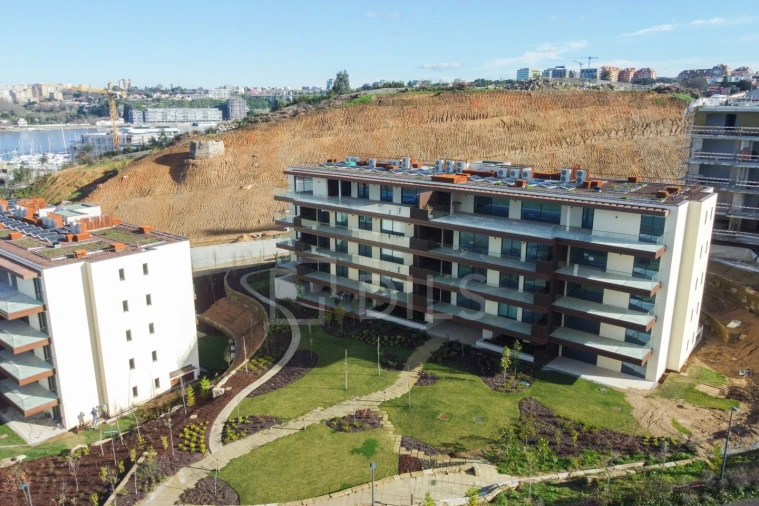 Apartamento T4 para Venda em Canidelo Foto 68