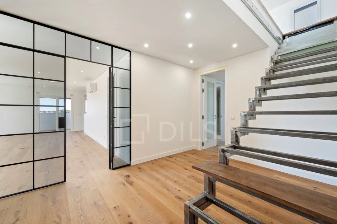 Apartamento T3 para Venda em Laranjeiro e Feijó Foto 5