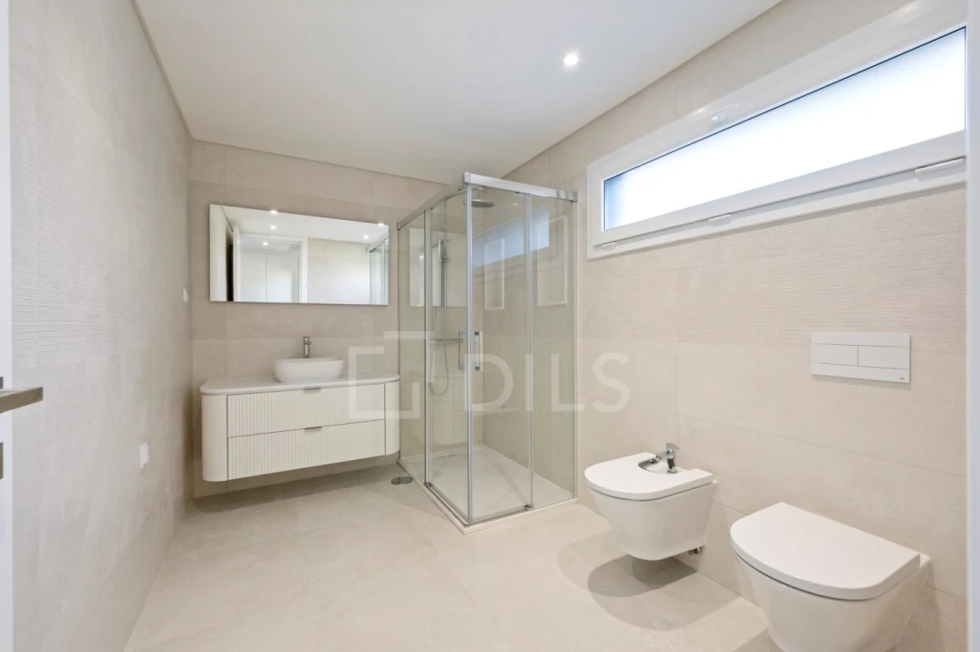 Apartamento T3 para Venda em Laranjeiro e Feijó Foto 22