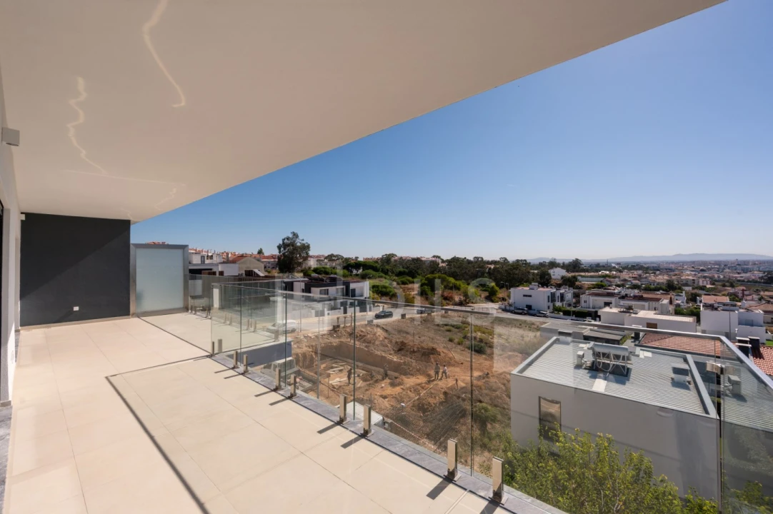 Apartamento T3 para Venda em Laranjeiro e Feijó Foto 42