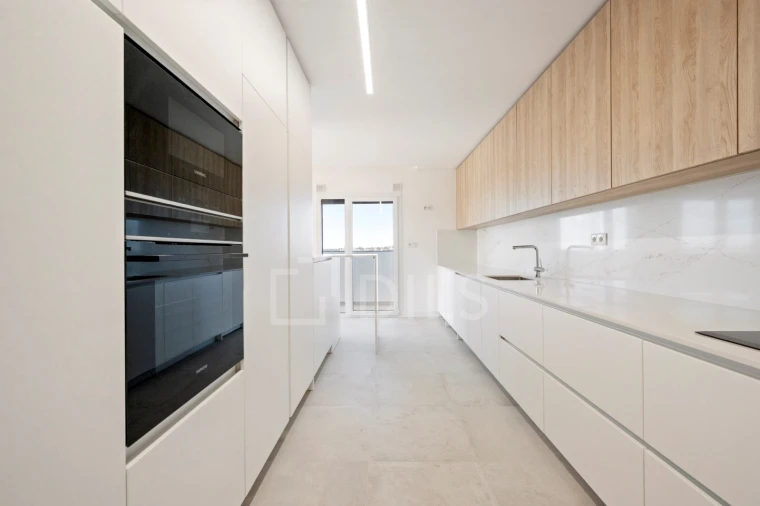 Apartamento T3 para Venda em Laranjeiro e Feijó Foto 13