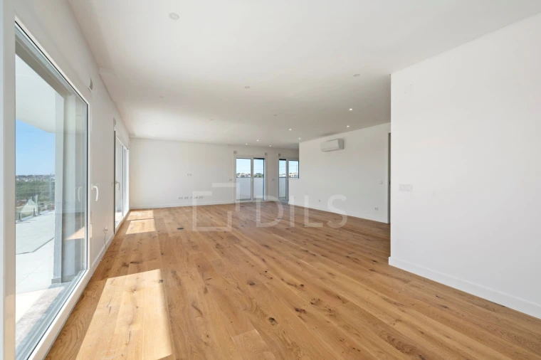 Apartamento T3 para Venda em Laranjeiro e Feijó Foto 15