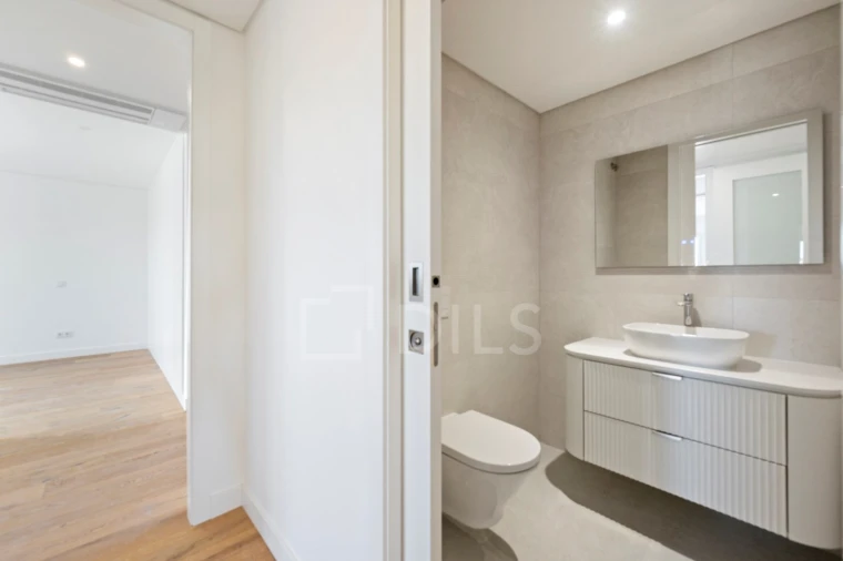 Apartamento T3 para Venda em Laranjeiro e Feijó Foto 17