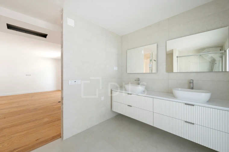 Apartamento T3 para Venda em Laranjeiro e Feijó Foto 29