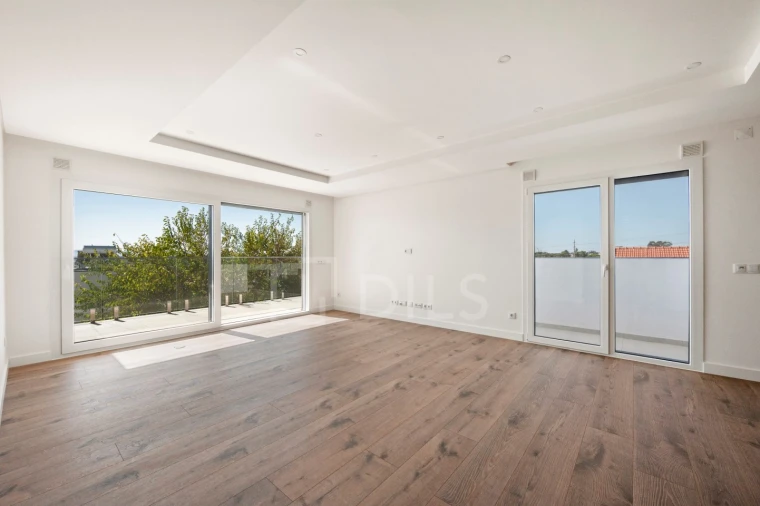 Apartamento T3 para Venda em Laranjeiro e Feijó Foto 4