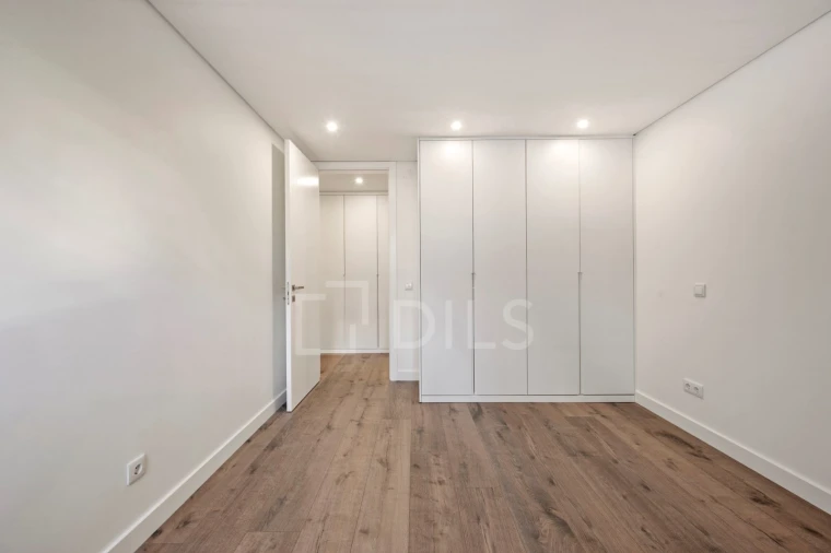 Apartamento T3 para Venda em Laranjeiro e Feijó Foto 21