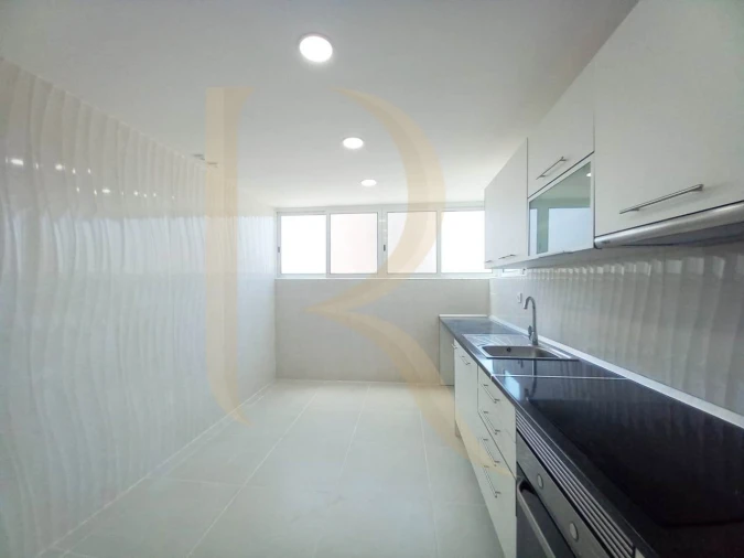 Apartamento T3 para Venda em Amora Foto 1