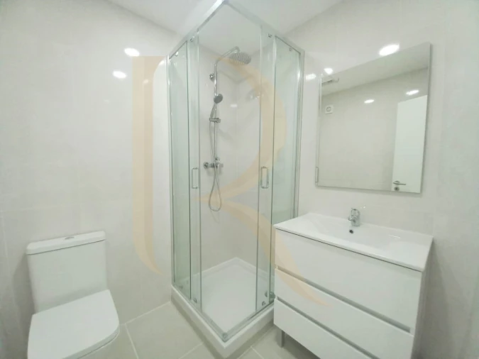 Apartamento T3 para Venda em Amora Foto 10