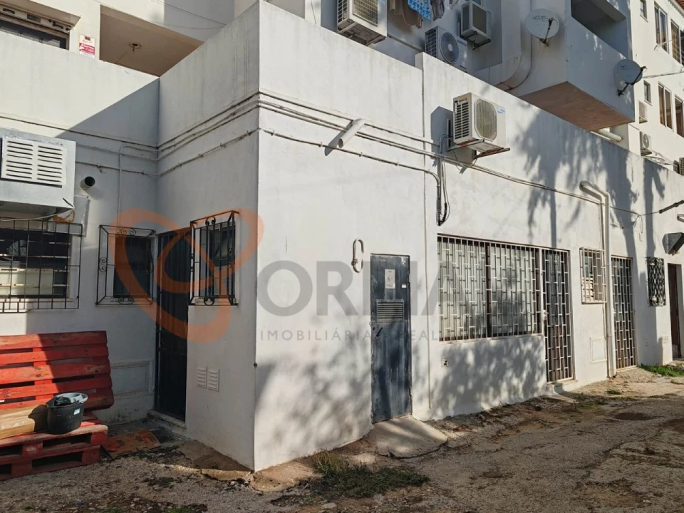 Negócio para Venda em Albufeira e Olhos de Água Foto 18