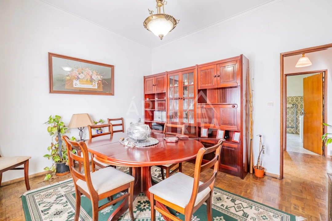 Moradia T3 para Venda em Corroios Foto 14