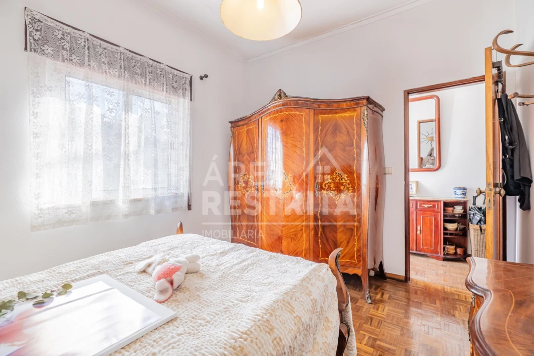 Moradia T3 para Venda em Corroios Foto 21