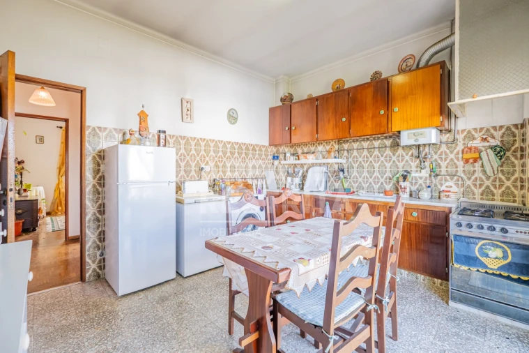 Moradia T3 para Venda em Corroios Foto 9