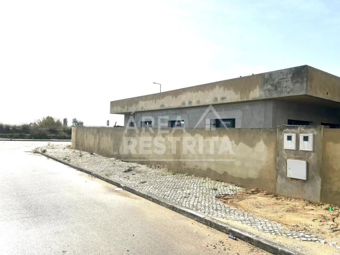 Moradia T4 para Venda em Quinta do Anjo Foto 5