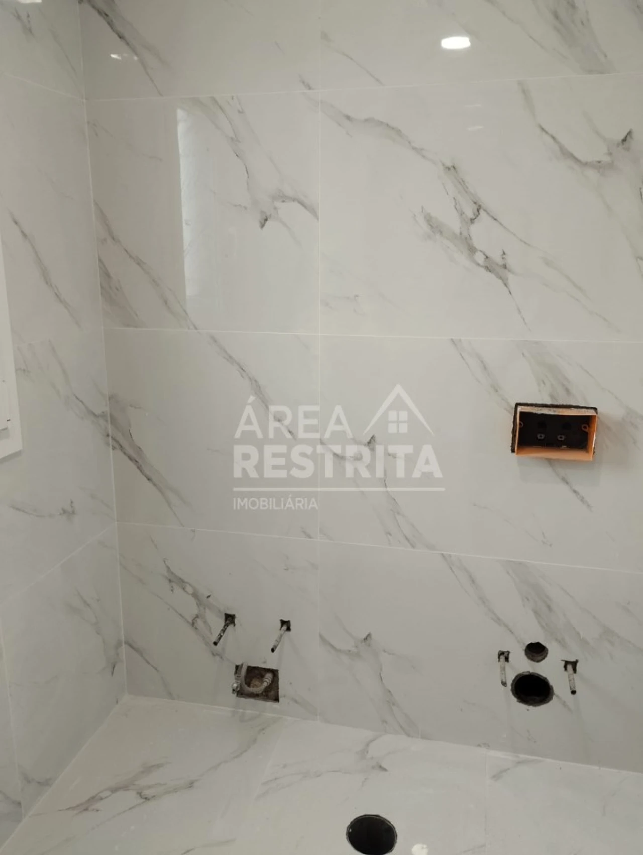 Moradia T4 para Venda em Quinta do Anjo Foto 10