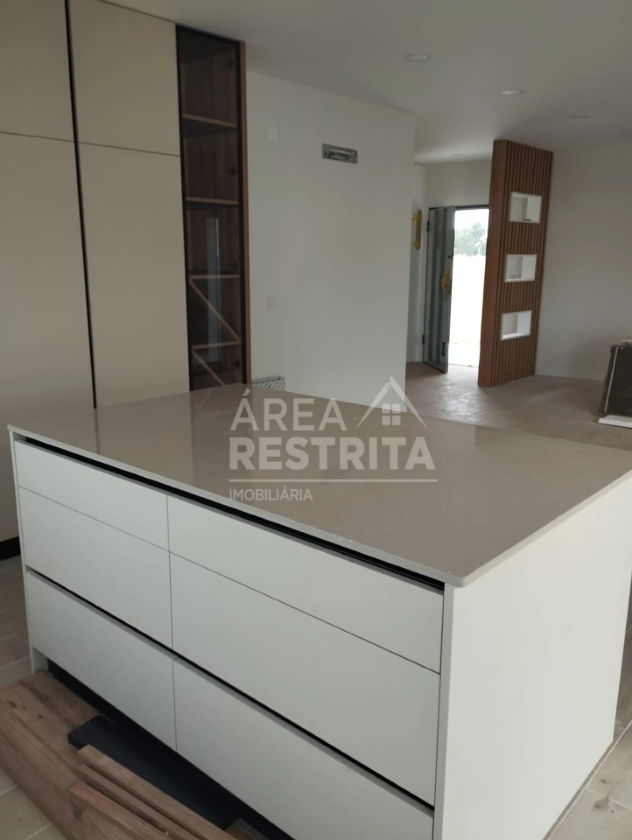 Moradia T4 para Venda em Quinta do Anjo Foto 5