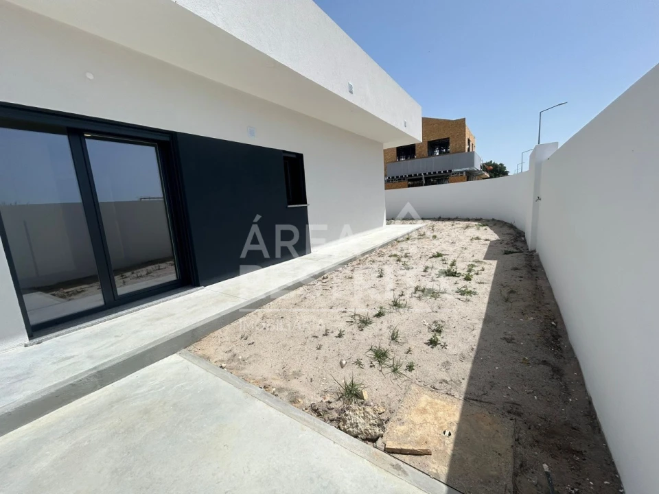 Moradia T4 para Venda em Quinta do Anjo Foto 36