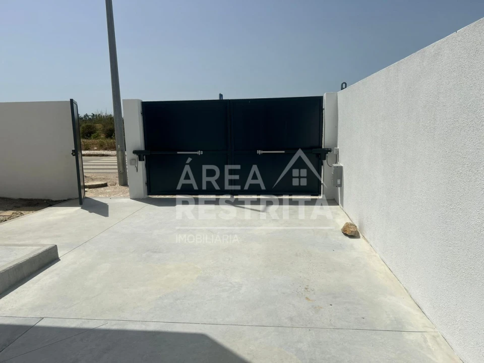 Moradia T4 para Venda em Quinta do Anjo Foto 33
