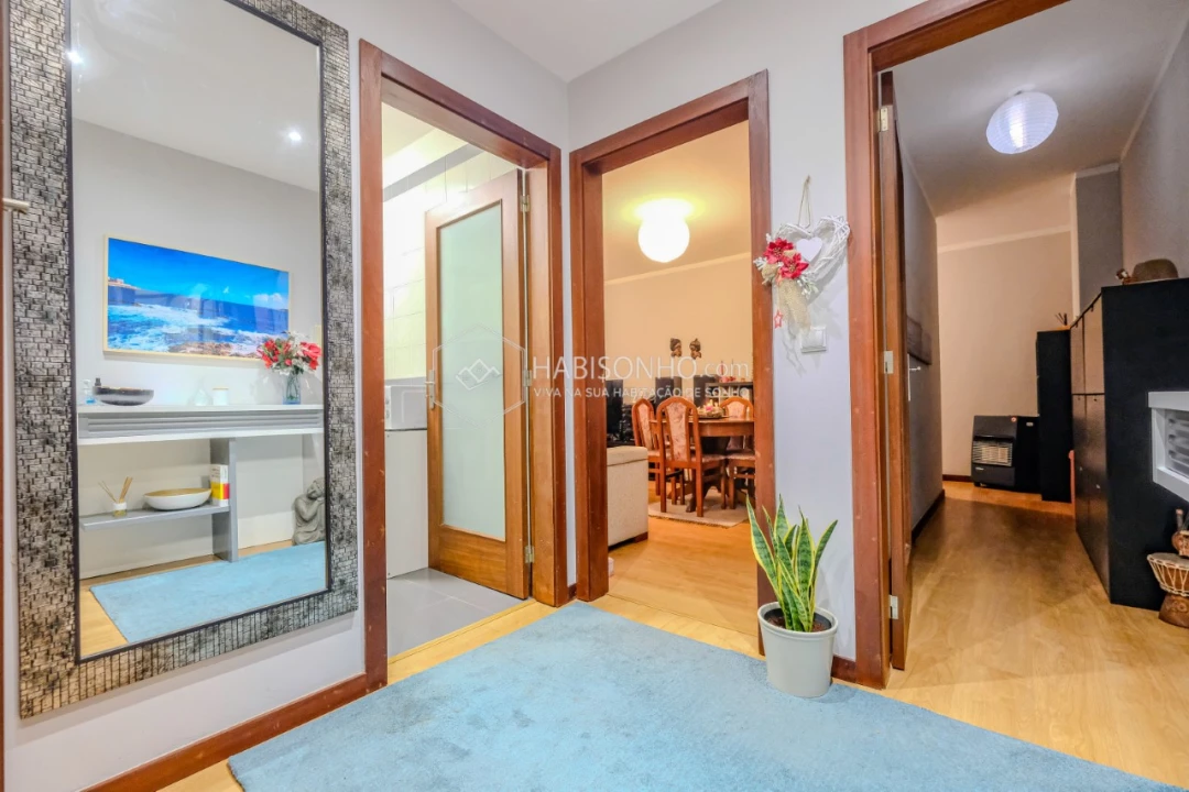 Apartamento T2 para Venda em Valongo Foto 11