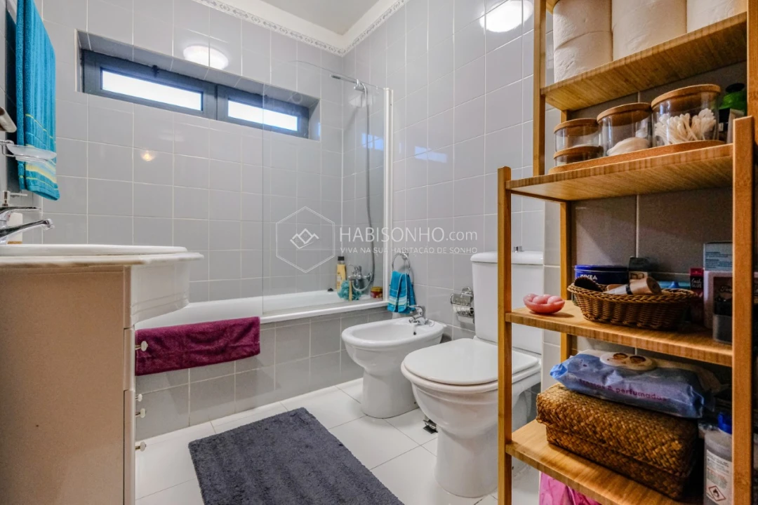 Apartamento T2 para Venda em Valongo Foto 18