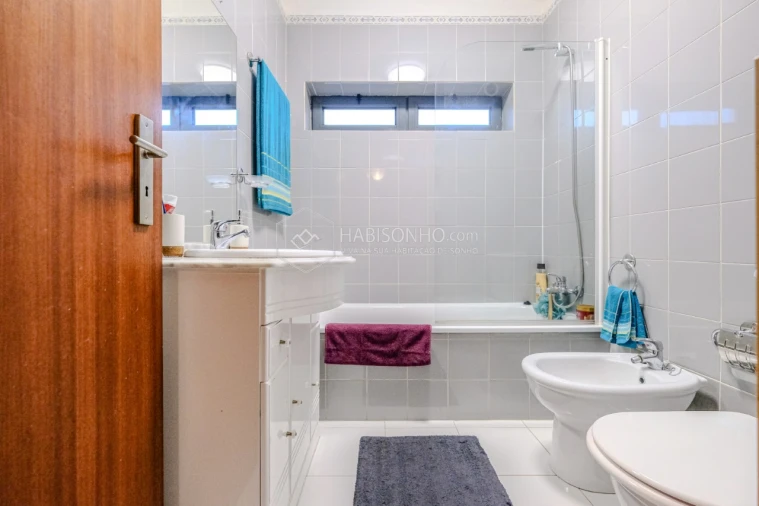 Apartamento T2 para Venda em Valongo Foto 16