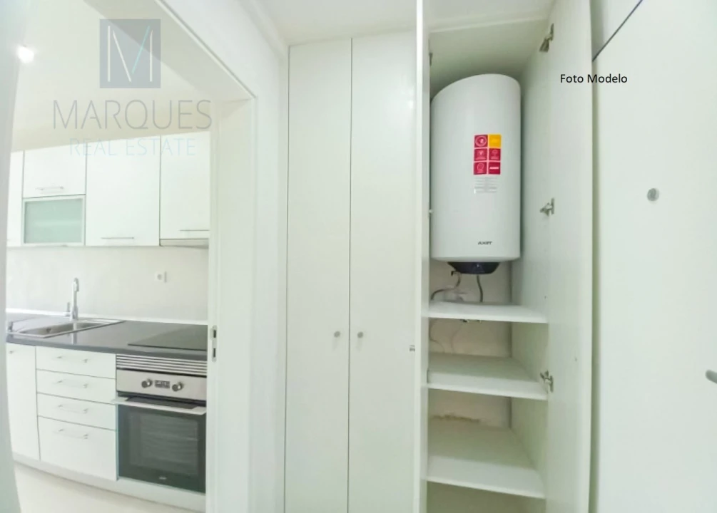 Apartamento T3 para Venda em Amora Foto 2