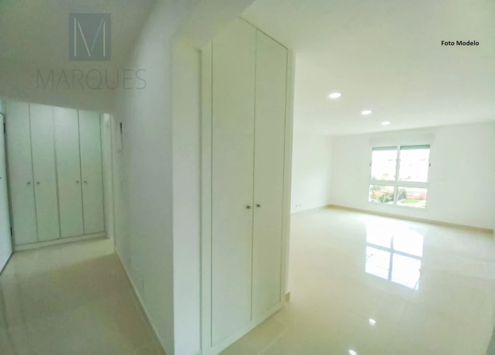 Apartamento T3 para Venda em Amora Foto 8