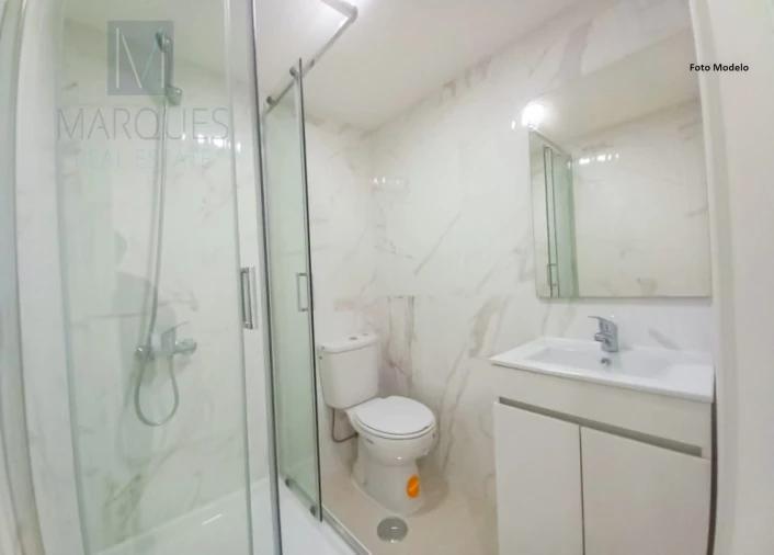 Apartamento T3 para Venda em Amora Foto 6