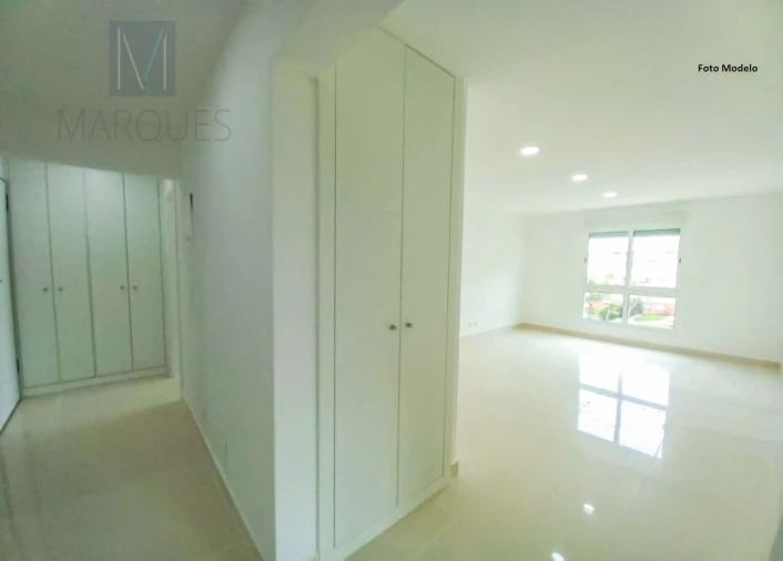 Apartamento T3 para Venda em Amora Foto 8