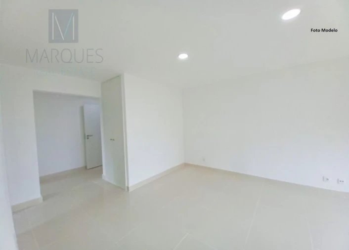 Apartamento T3 para Venda em Amora Foto 9