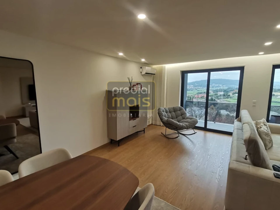 Moradia T3 para Venda em Gondifelos, Cavalões e Outiz Foto 6